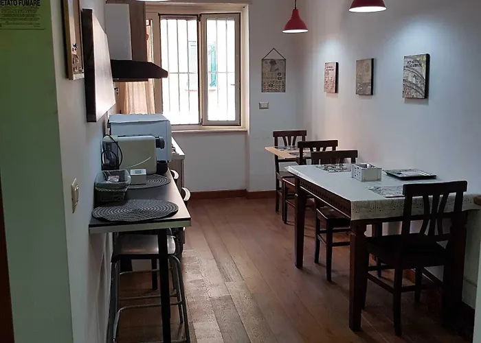 Domus Ubaldi Acomodação com café da manhã  Roma