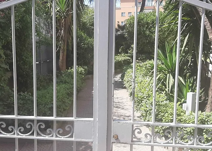 Acomodação com café da manhã  Domus Ubaldi Roma